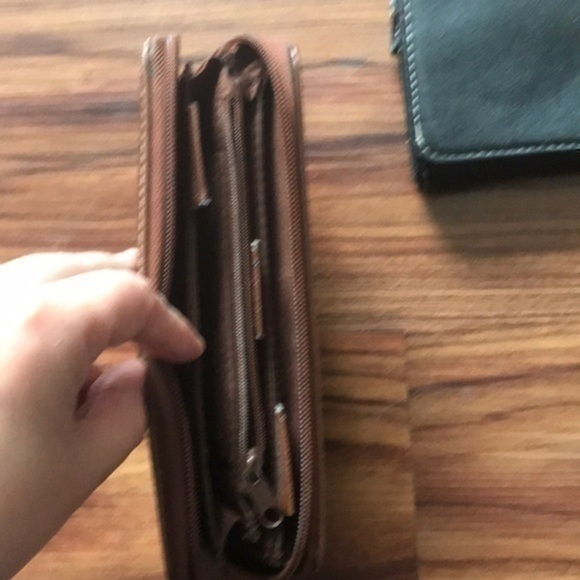 3 wallets no brand names - Picture 5 of 6